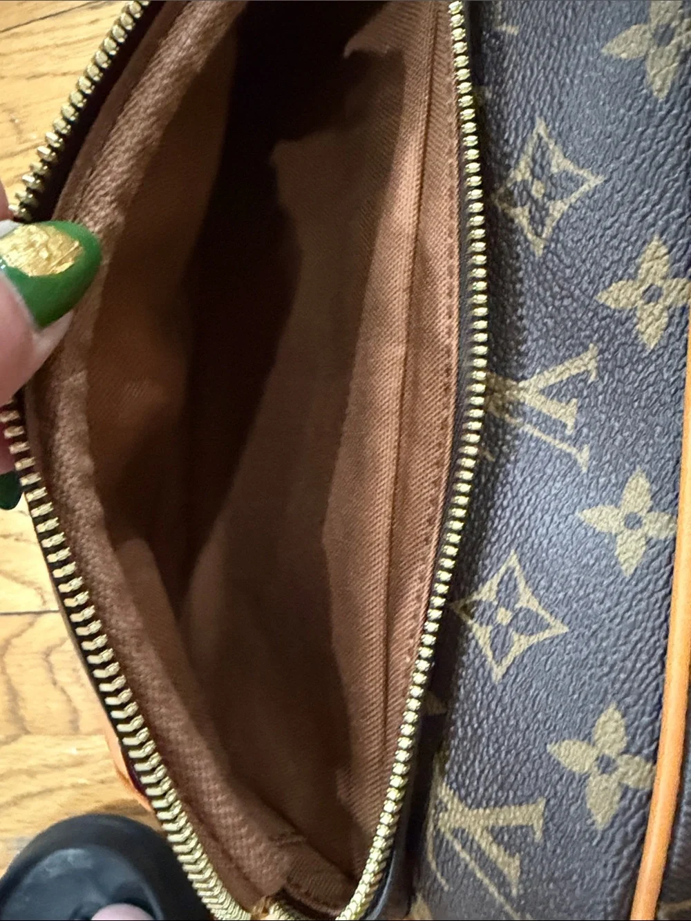 Louis Vuitton Nil Monogram Crossbody Bag in Brown and Tan NWOT